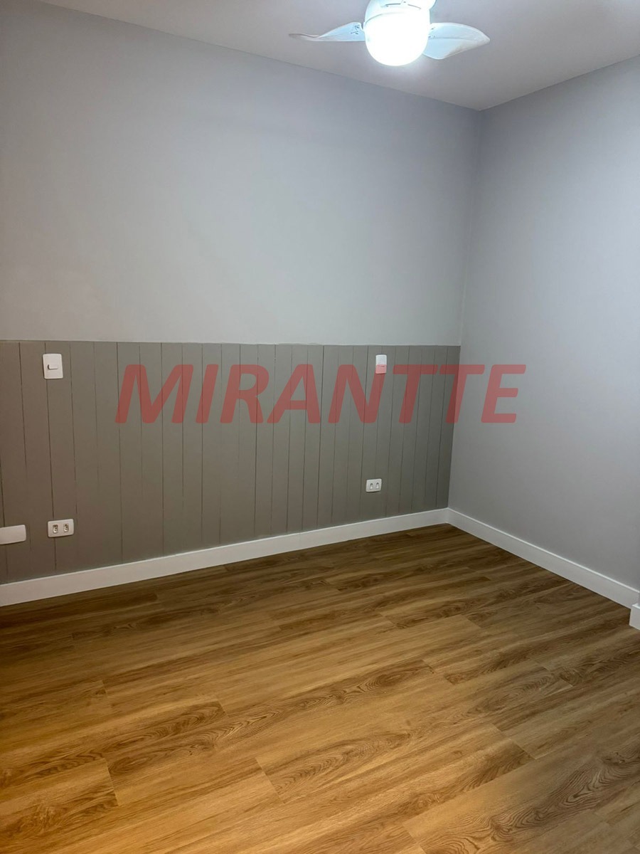 Apartamento de 62m² com 2 quartos em Bairro Residencial.