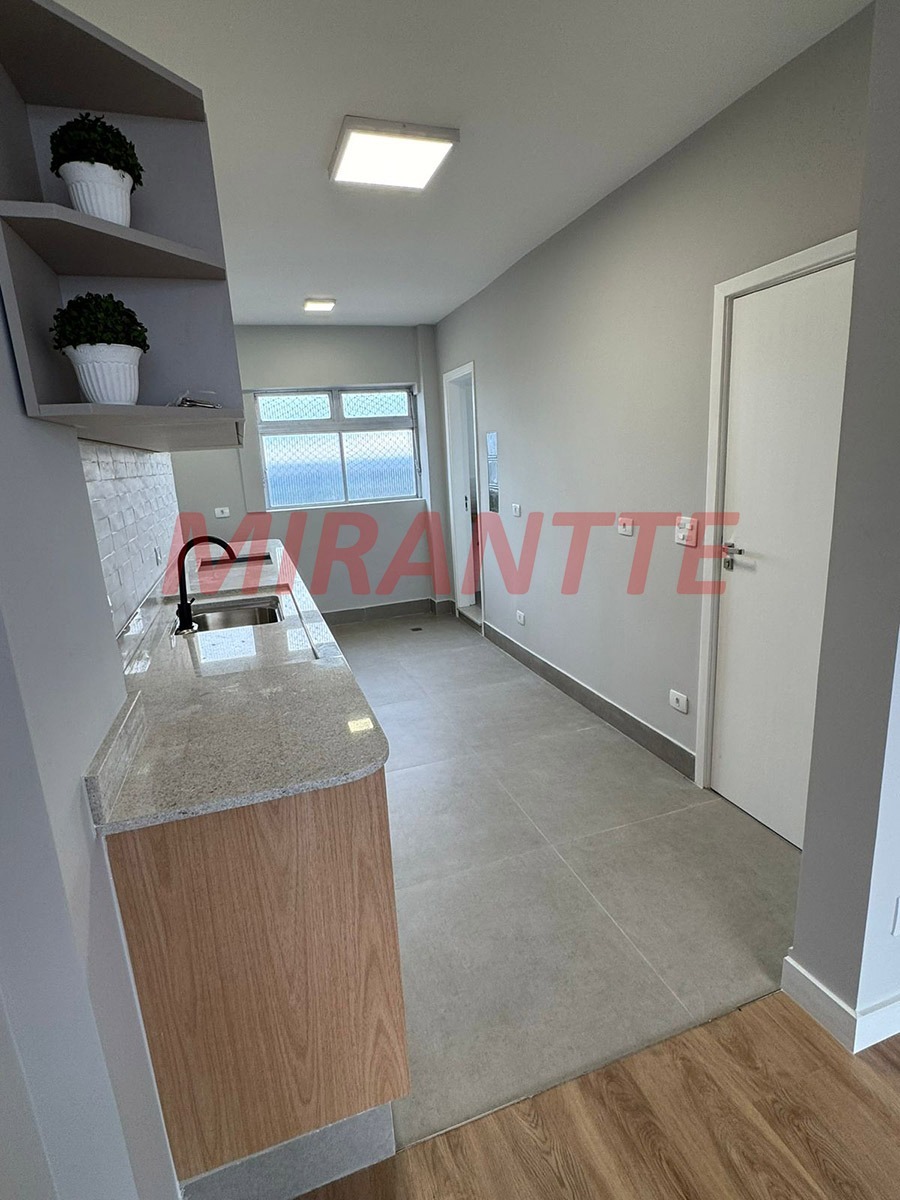Apartamento de 62m² com 2 quartos em Bairro Residencial.