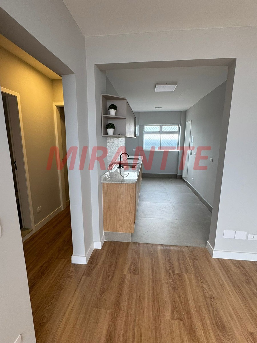 Apartamento de 62m² com 2 quartos em Bairro Residencial.
