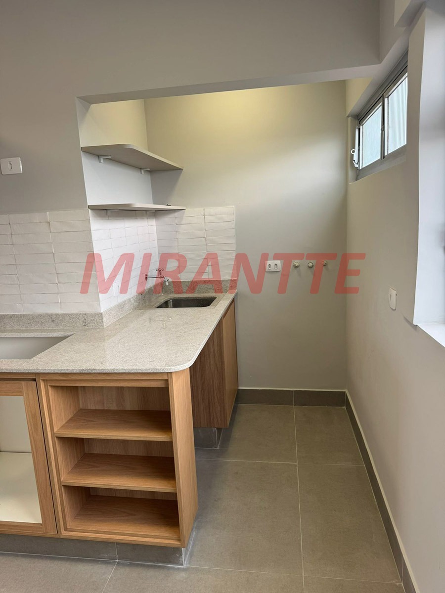 Apartamento de 62m² com 2 quartos em Bairro Residencial.
