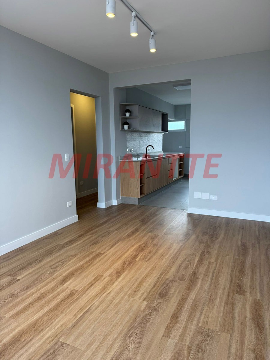 Apartamento de 62m² com 2 quartos em Bairro Residencial.