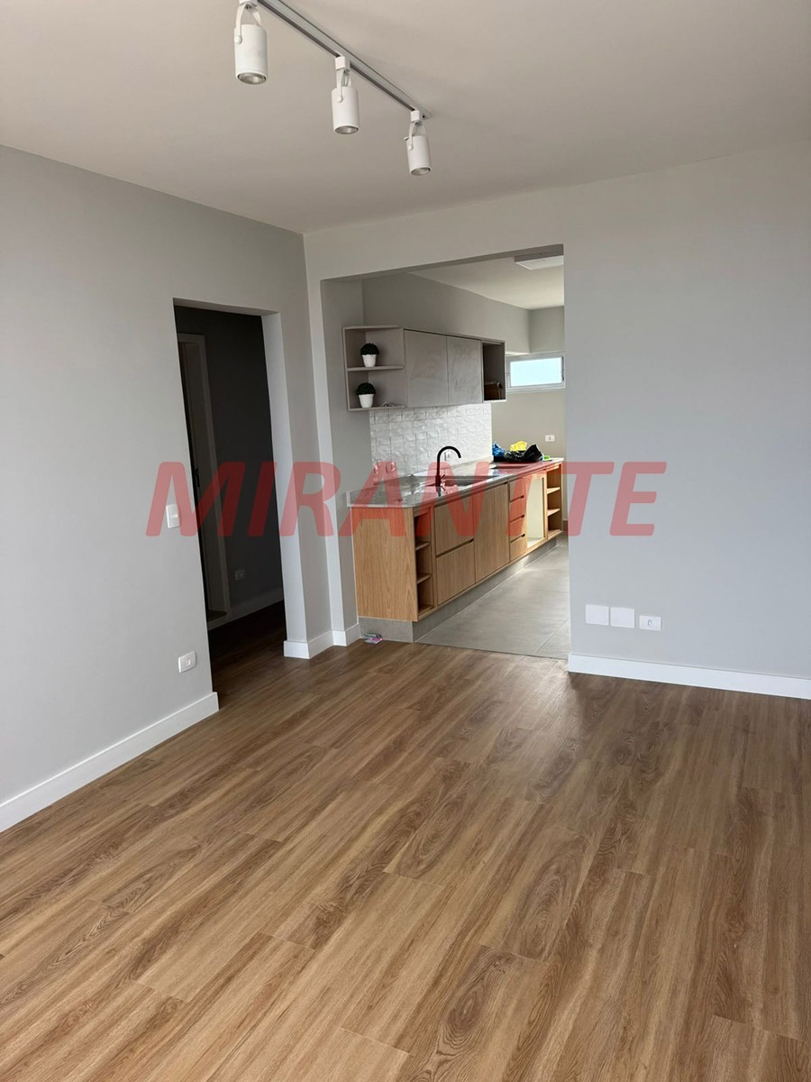 Apartamento de 62m² com 2 quartos em Bairro Residencial.