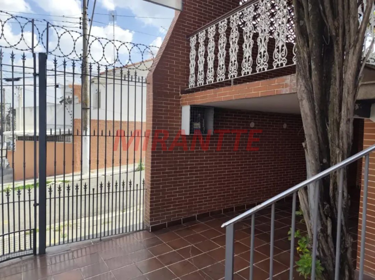 Sobrado de 98m² com 2 quartos em Tucuruvi