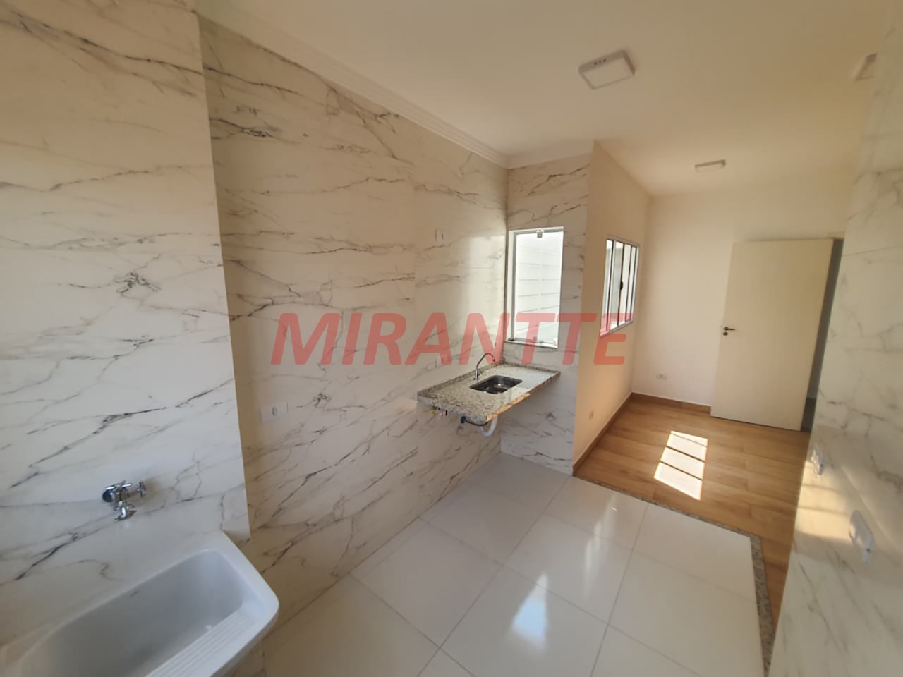 Apartamento de 44m² com 2 quartos em Vila Maria Alta