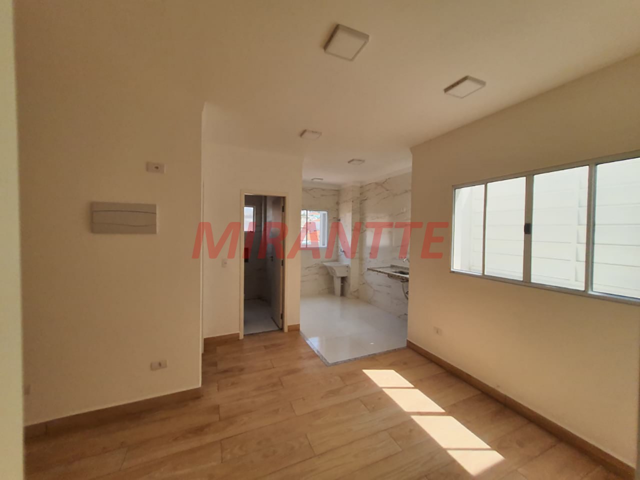 Apartamento de 44m² com 2 quartos em Vila Maria Alta
