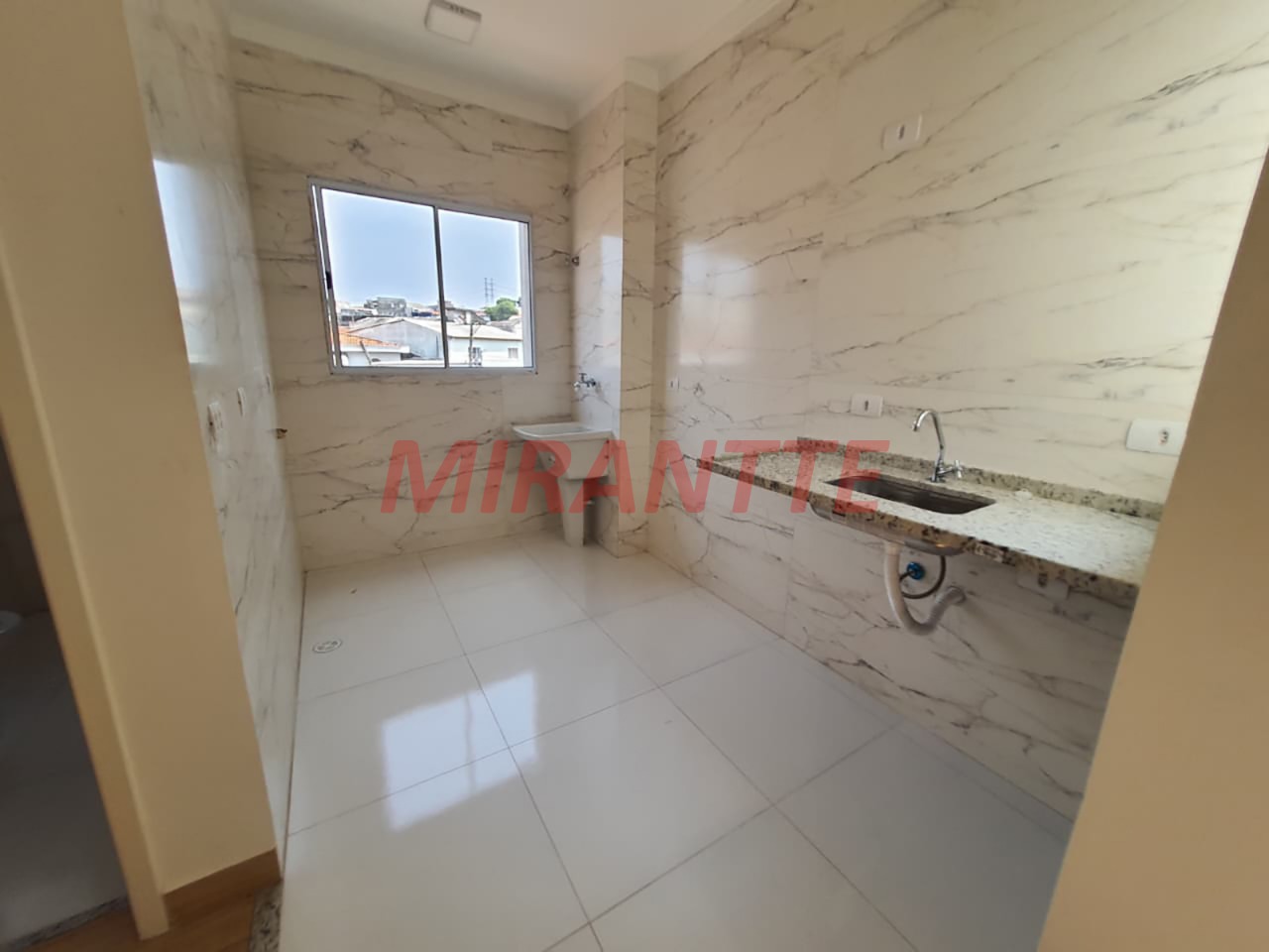 Apartamento de 44m² com 2 quartos em Vila Maria Alta