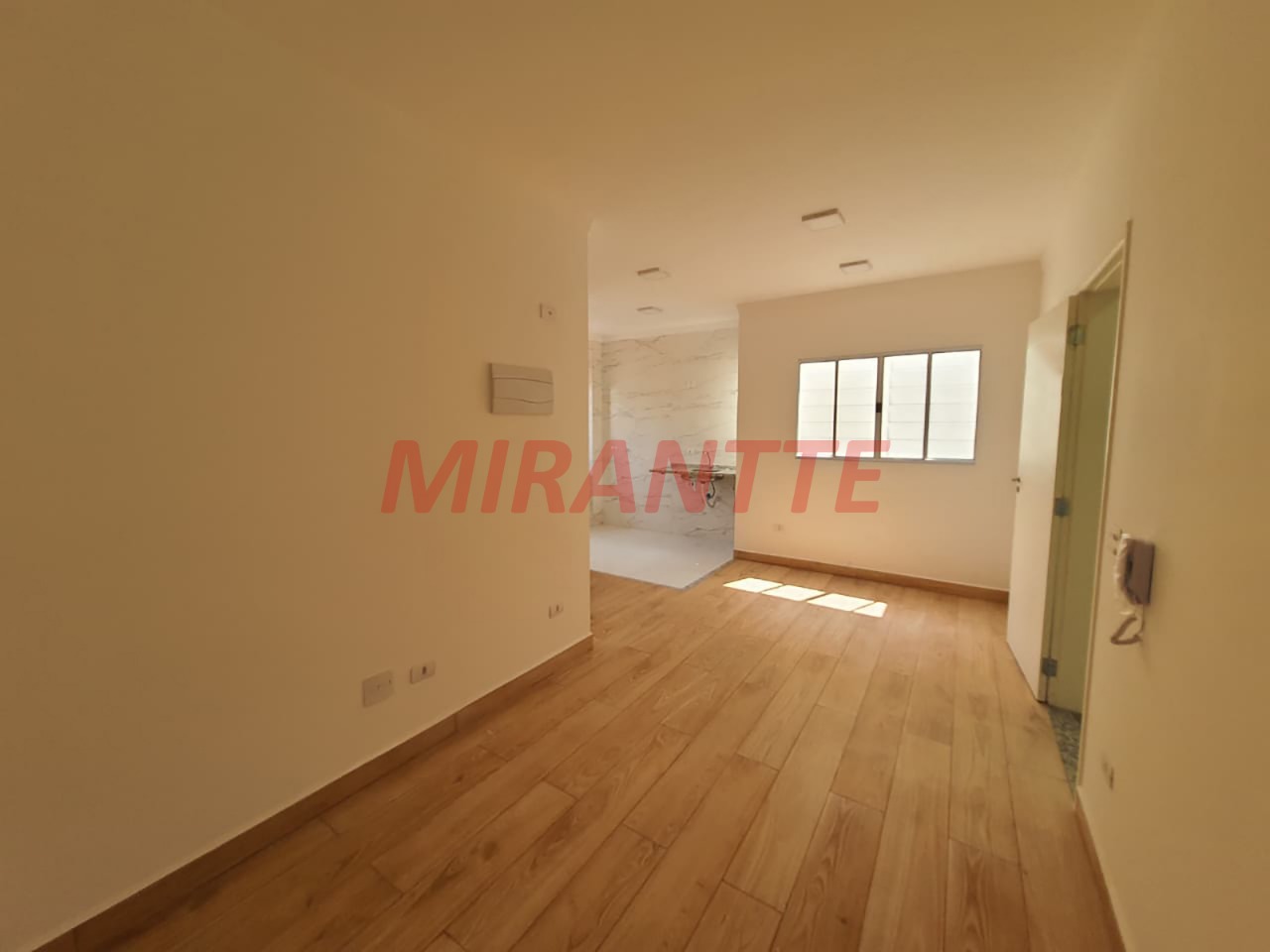Apartamento de 44m² com 2 quartos em Vila Maria Alta