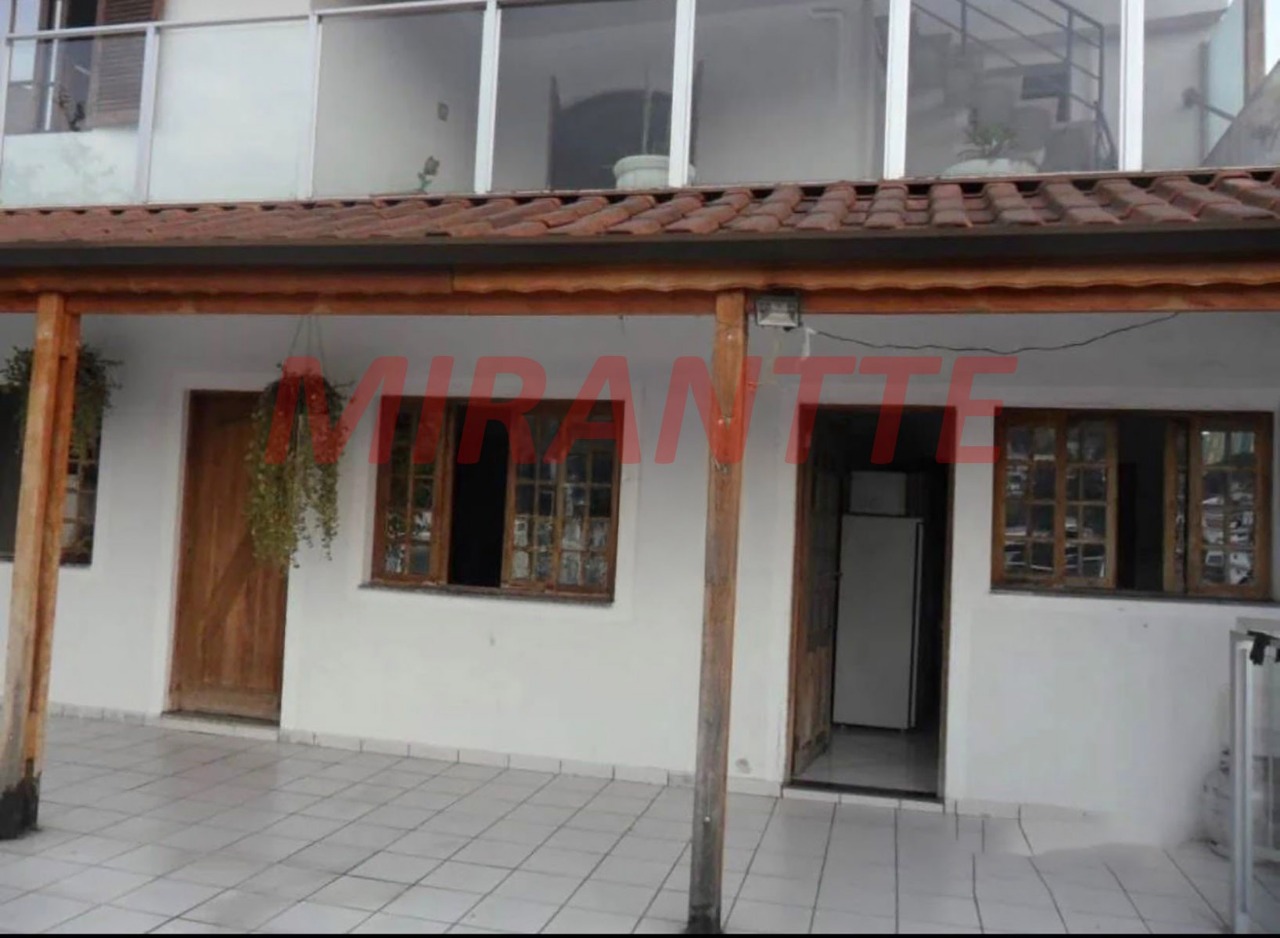 Sobrado de 380m² com 3 quartos em Vila Nova Galvão