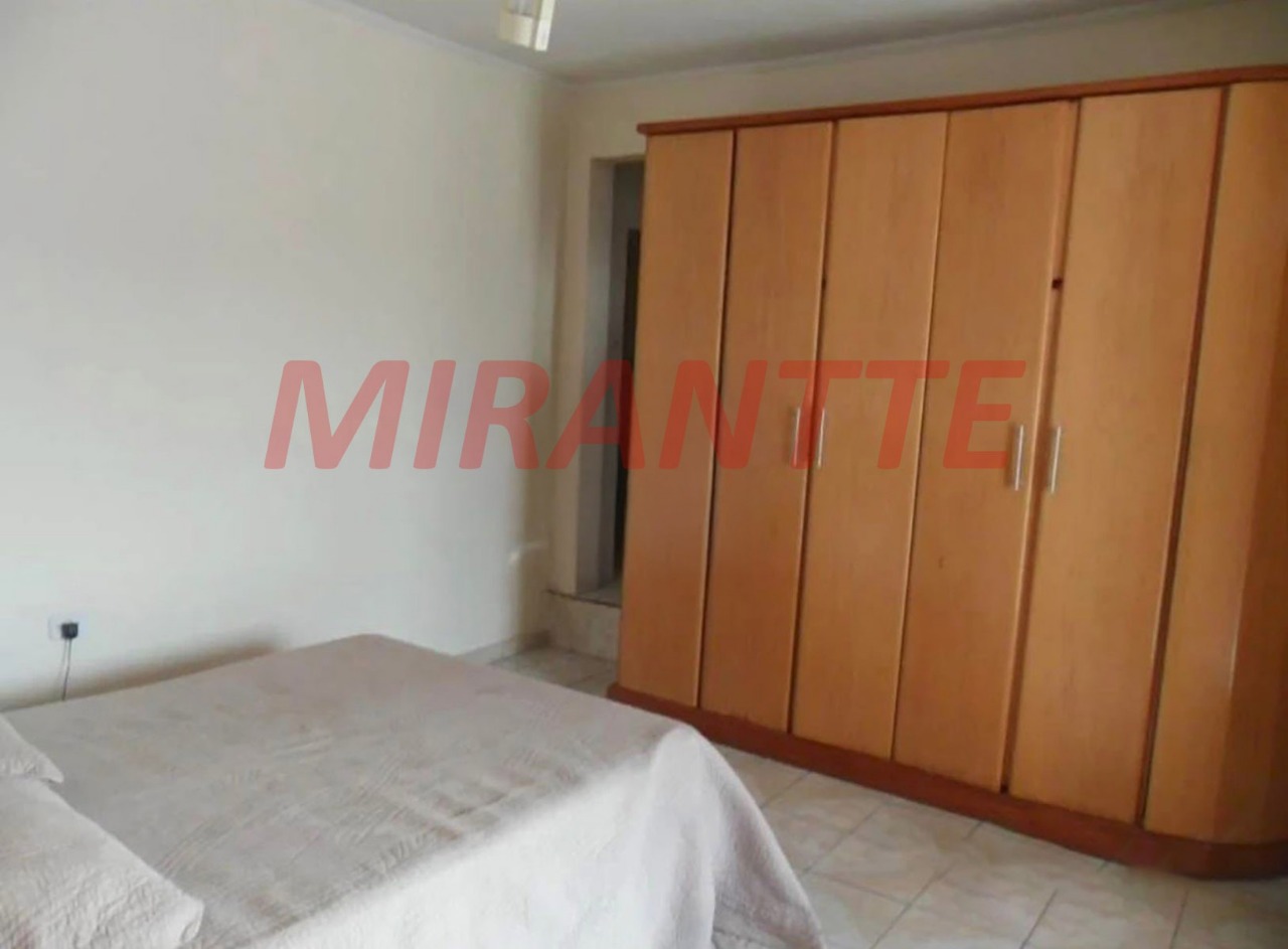 Sobrado de 380m² com 3 quartos em Vila Nova Galvão