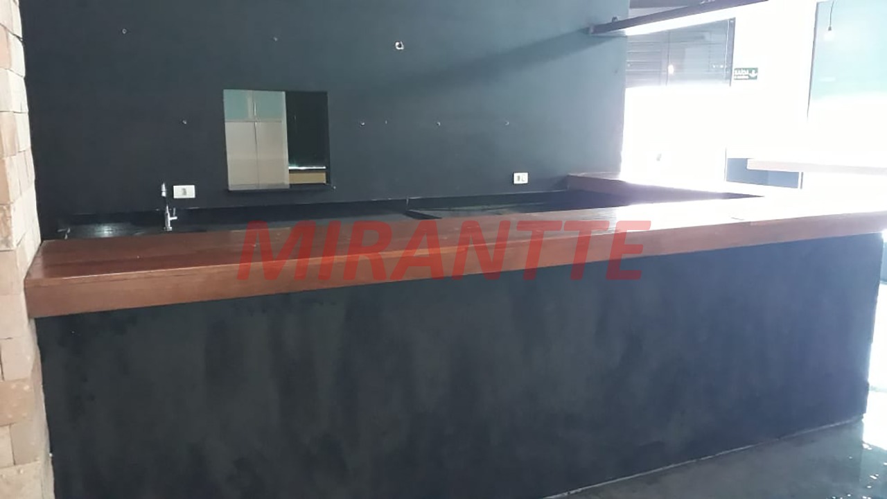 Comercial de 330m² em Imirim
