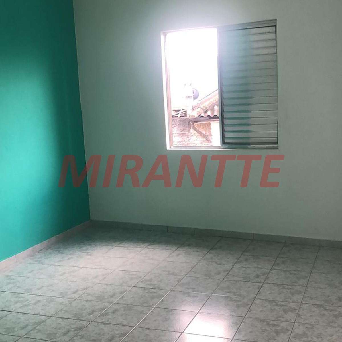 Comercial de 330m² em Imirim