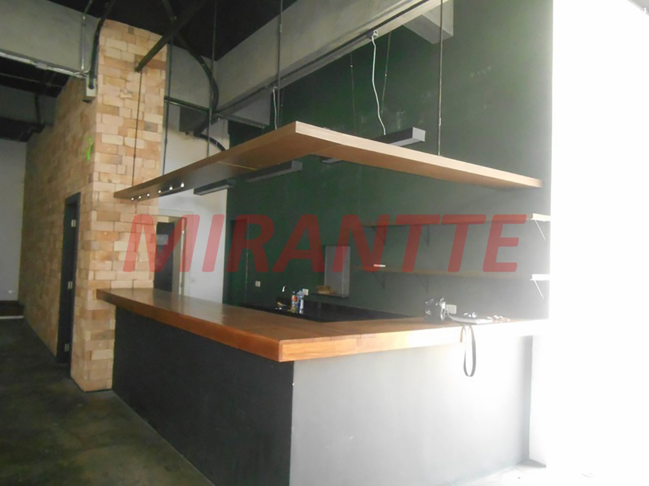 Comercial de 330m² em Imirim