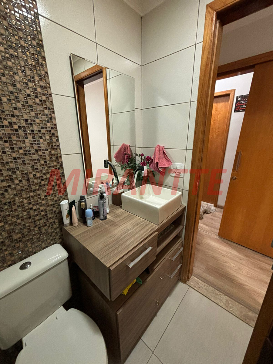 Apartamento de 72m² com 3 quartos em Santa Teresinha