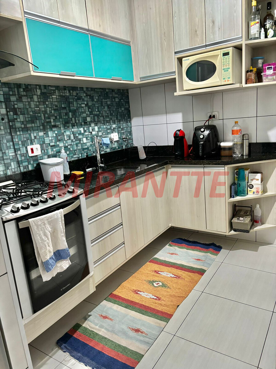 Apartamento de 72m² com 3 quartos em Santa Teresinha