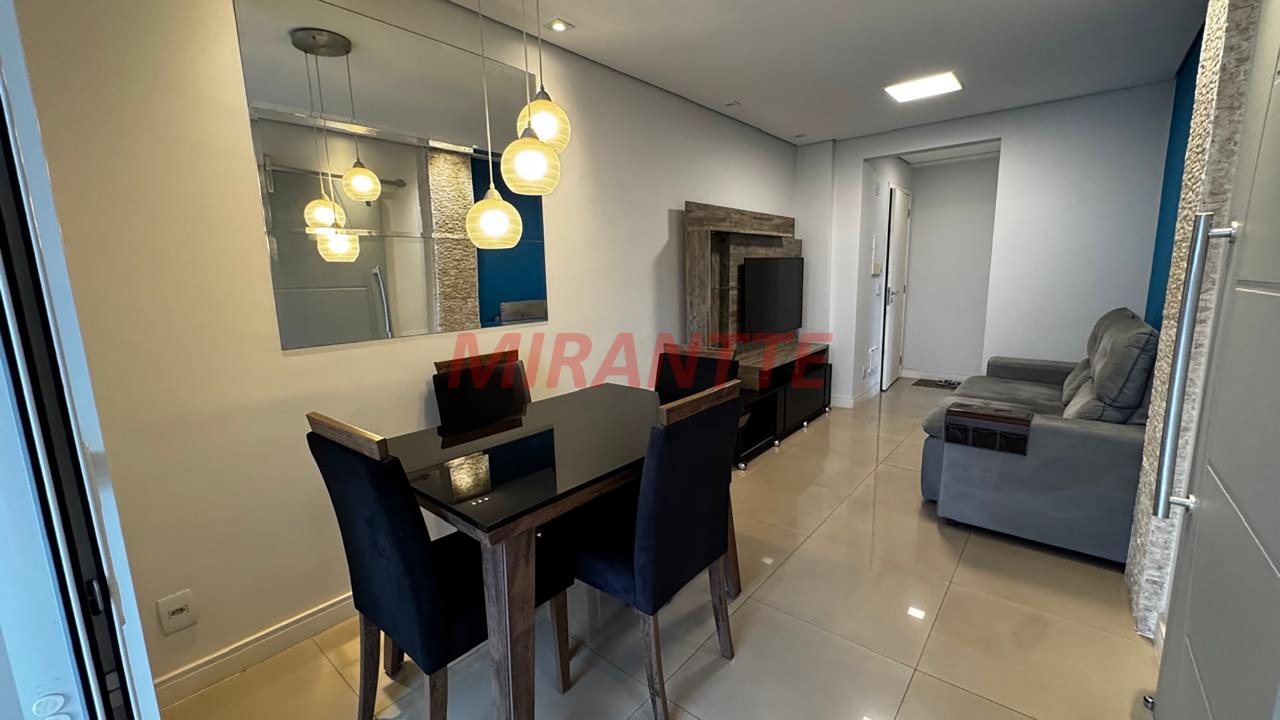 Apartamento de 52m² com 2 quartos em Parque Peruche