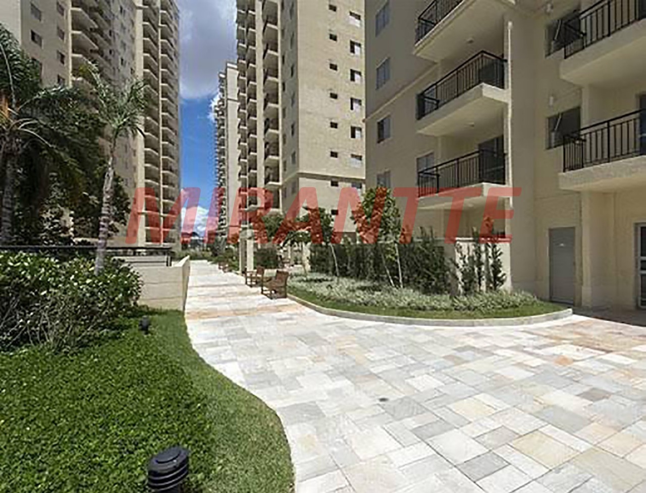 Apartamento de 76m² com 3 quartos em Picanço