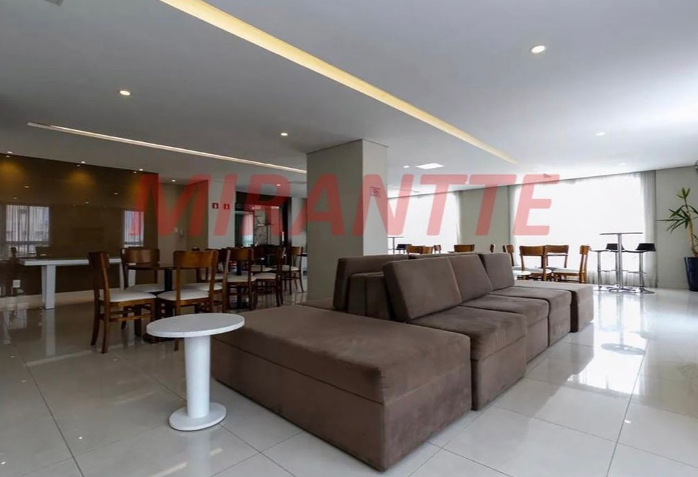 Apartamento de 50m² com 2 quartos em Vila Dom Pedro II