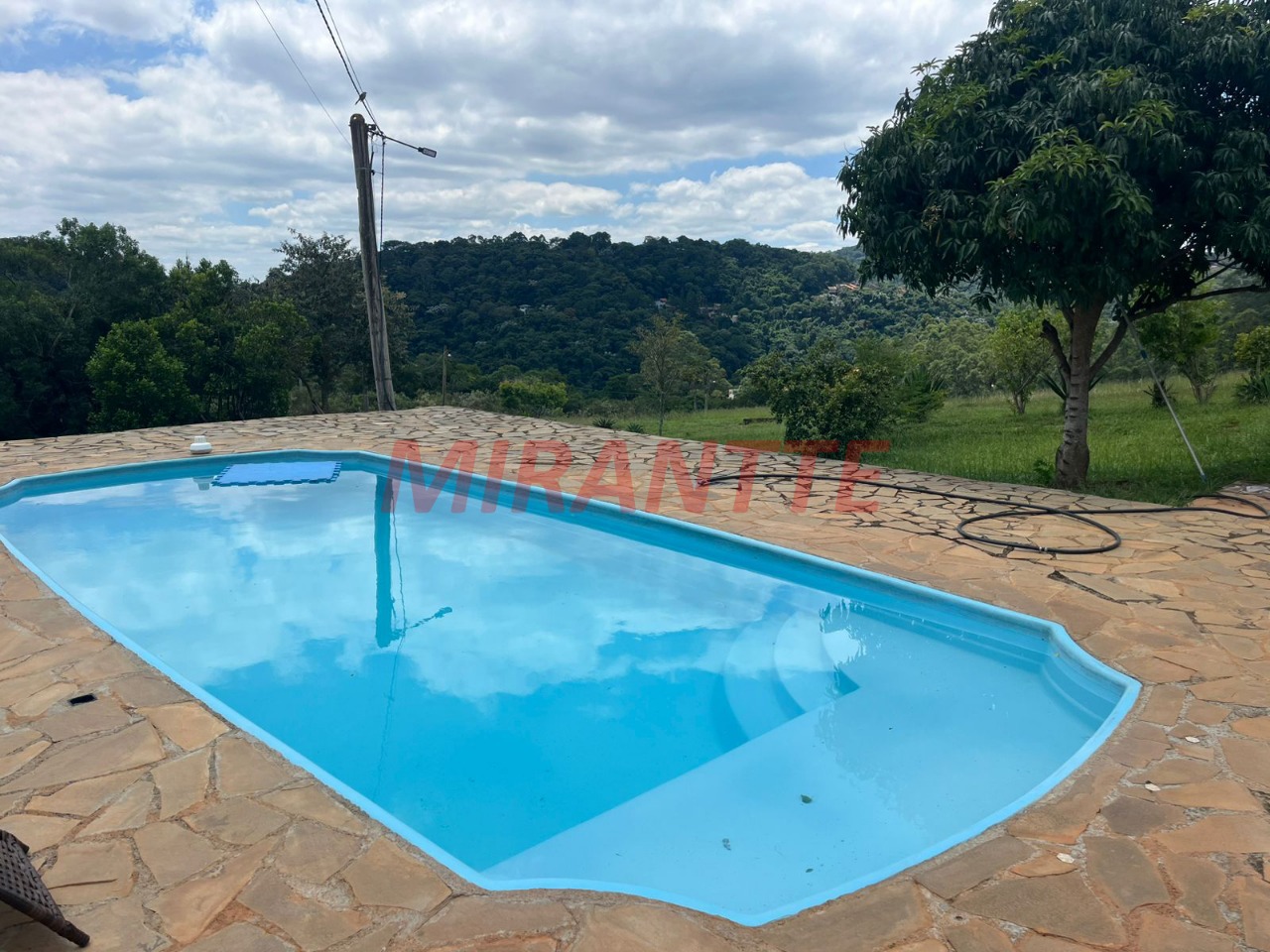 ChÁcara de 150m² com 5 quartos em Caraguata