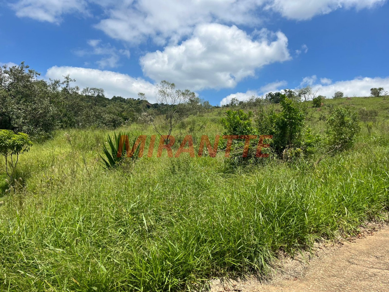 ChÁcara de 150m² com 5 quartos em Caraguata