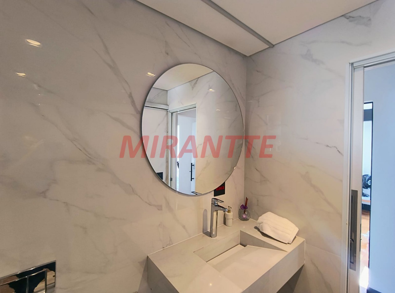 Apartamento de 142m² com 2 quartos em Água Fria