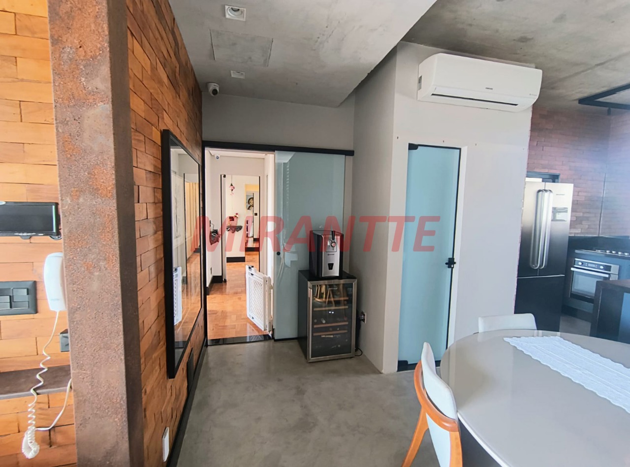 Apartamento de 142m² com 2 quartos em Água Fria