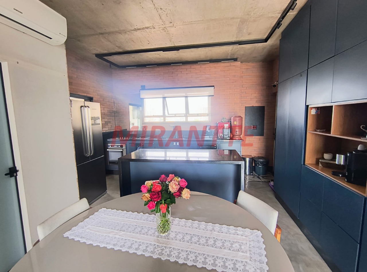 Apartamento de 142m² com 2 quartos em Água Fria