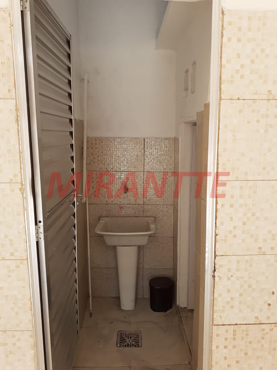 Comercial de 22.67m² em Santana