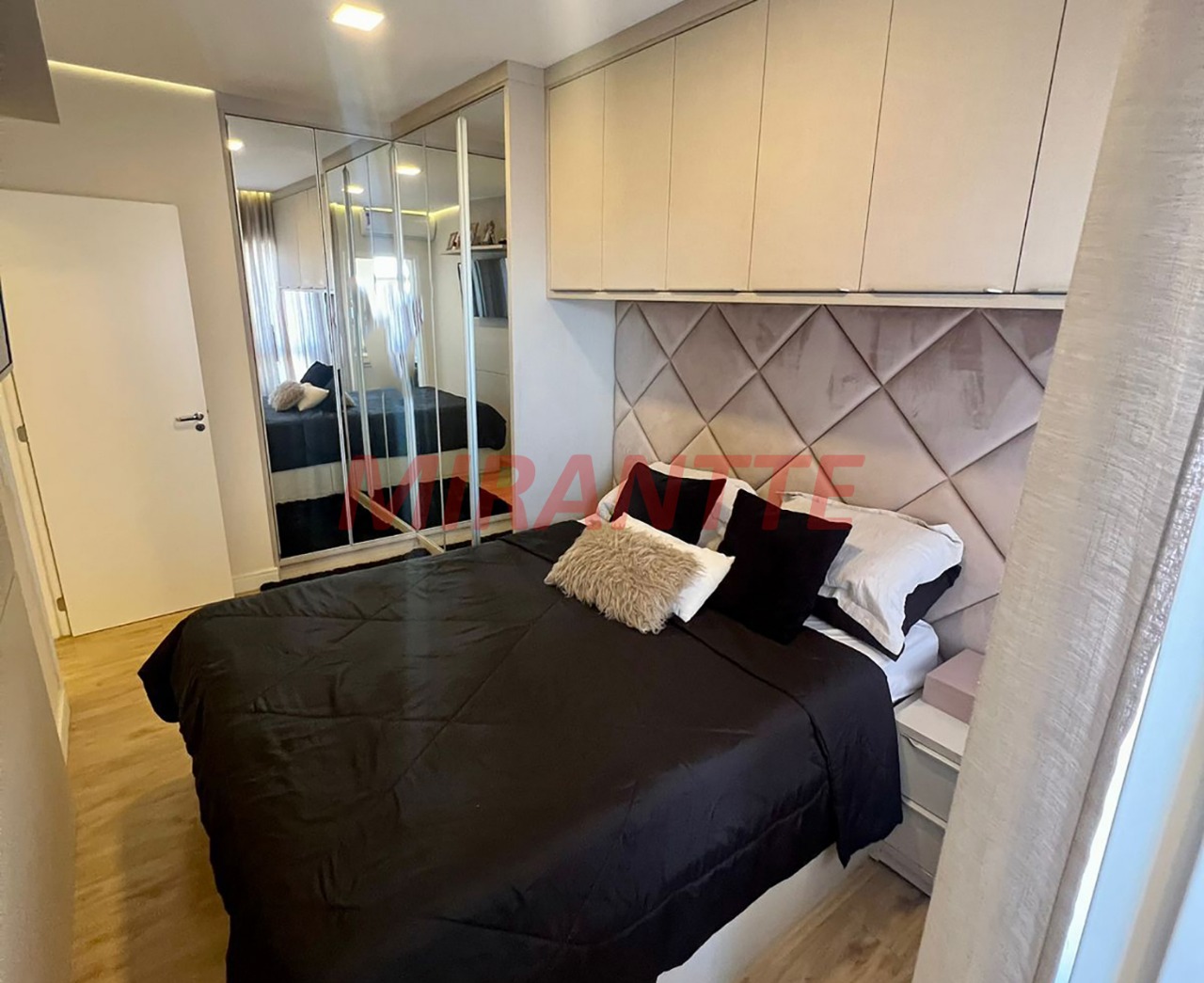 Apartamento de 67m² com 2 quartos em Vila Santa Rosália