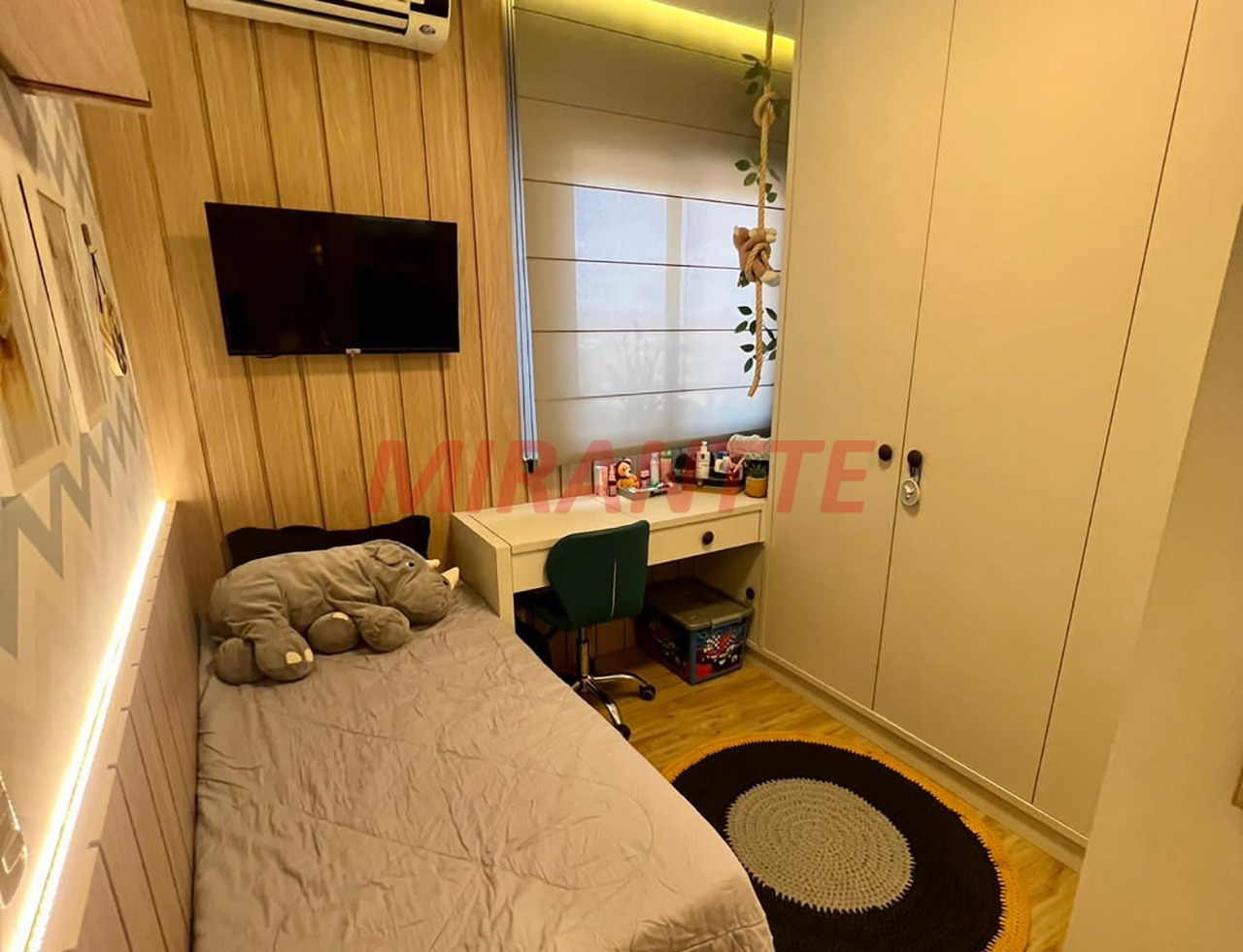 Apartamento de 67m² com 2 quartos em Vila Santa Rosália