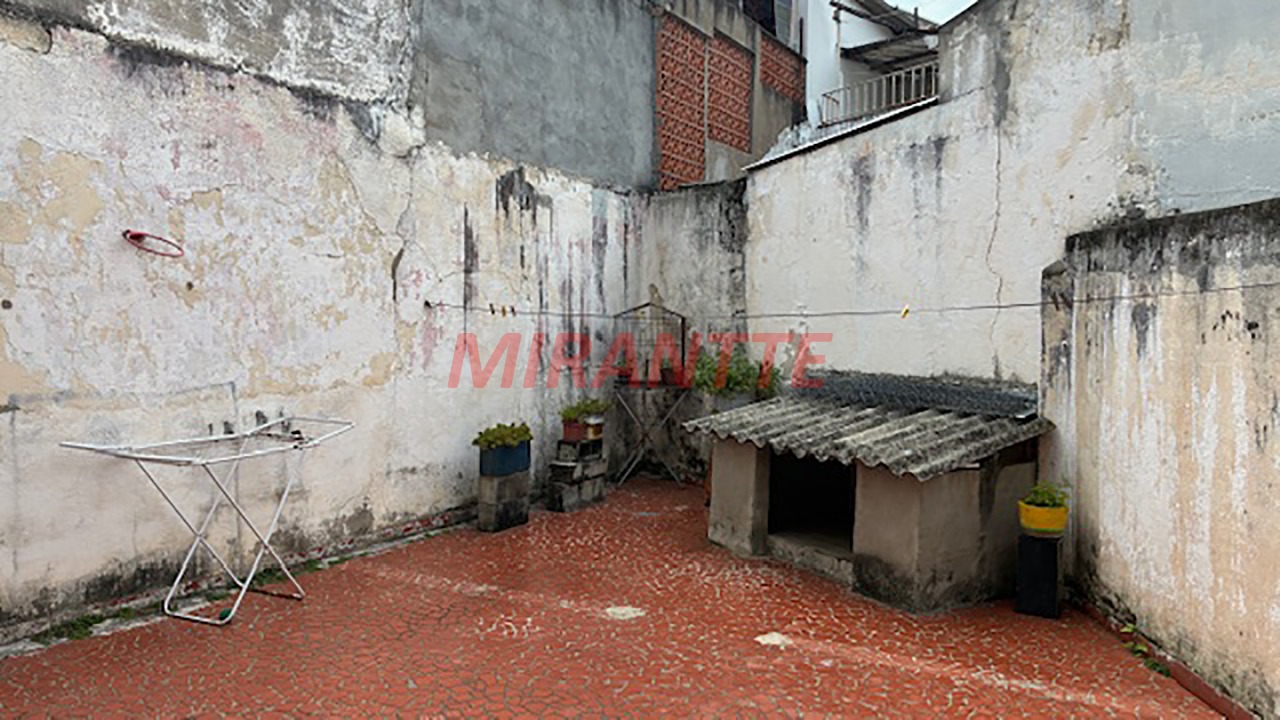 Casa terrea de 127m² com 8 quartos em Vila Baruel