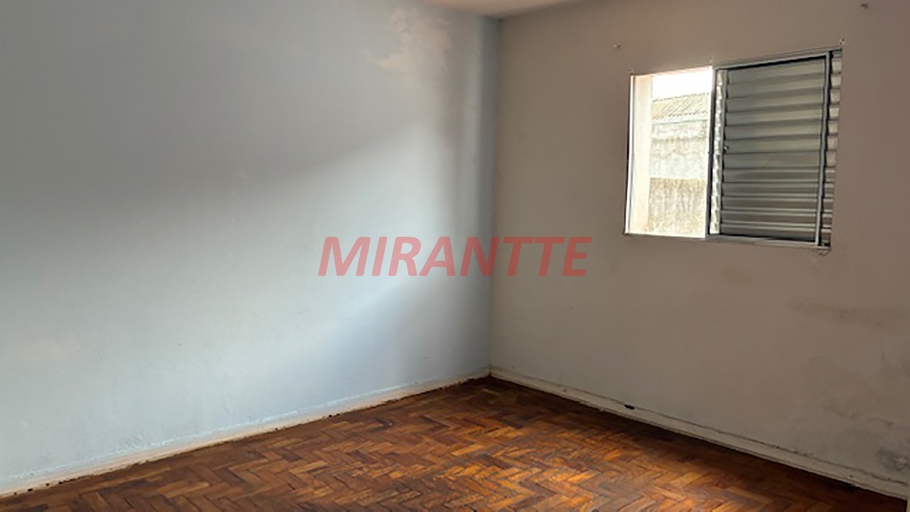 Casa terrea de 127m² com 8 quartos em Vila Baruel