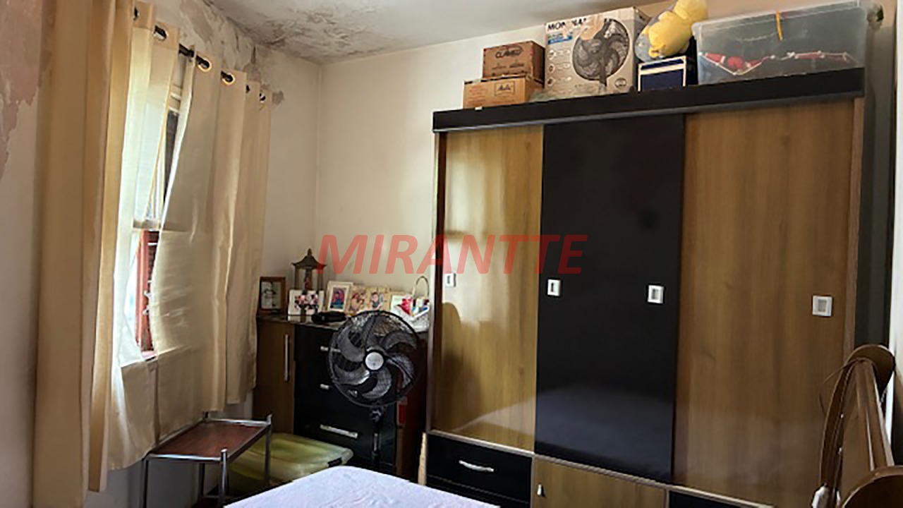Casa terrea de 127m² com 8 quartos em Vila Baruel