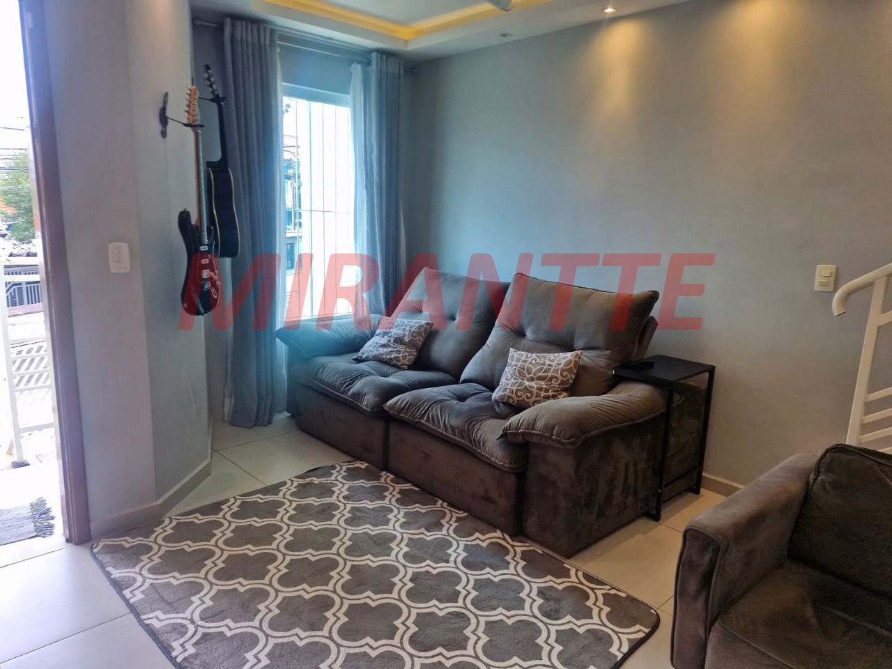 Sobrado de 73m² com 2 quartos em Vila Nivi