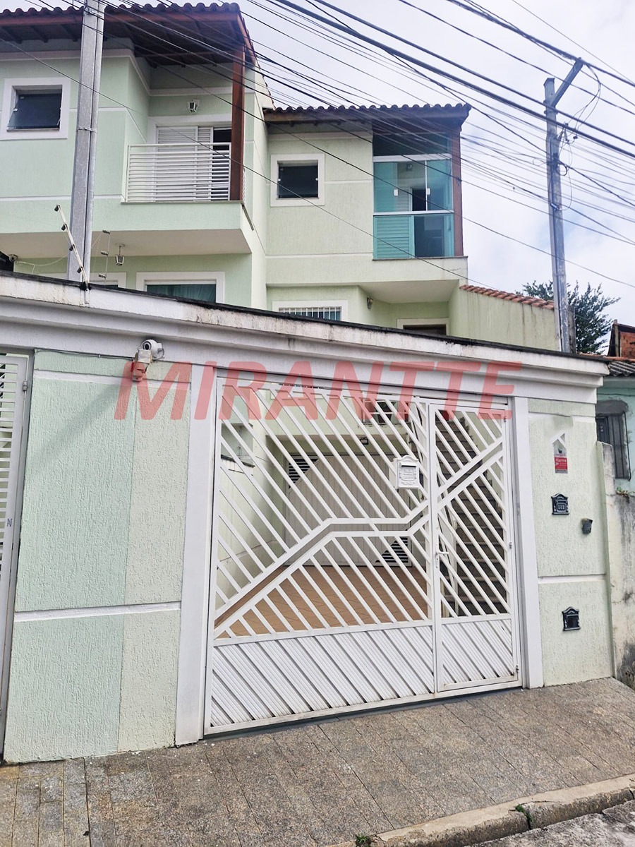 Sobrado de 73m² com 2 quartos em Vila Nivi
