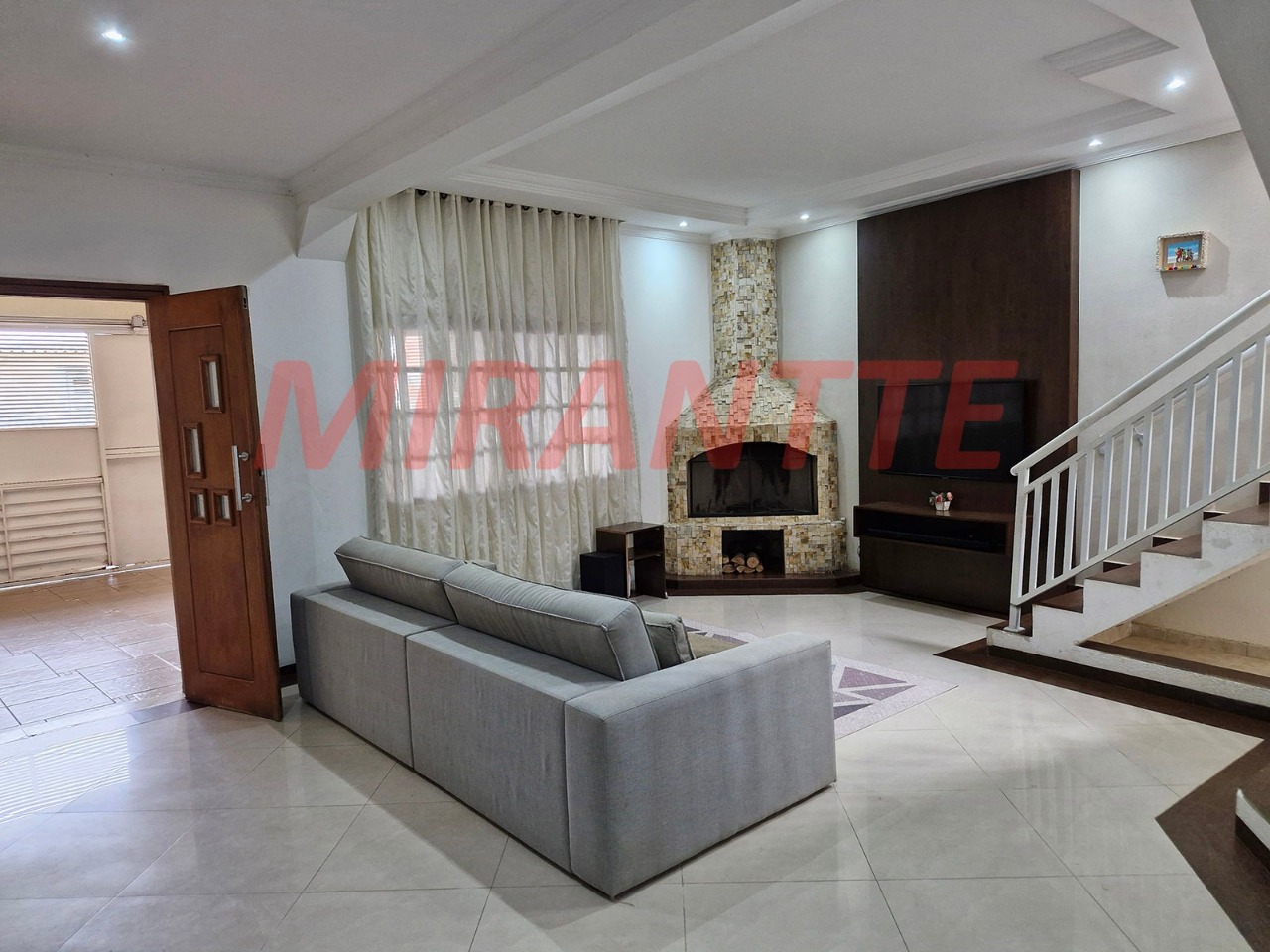 Sobrado de 170m² com 3 quartos em Jardim Val Paraiso