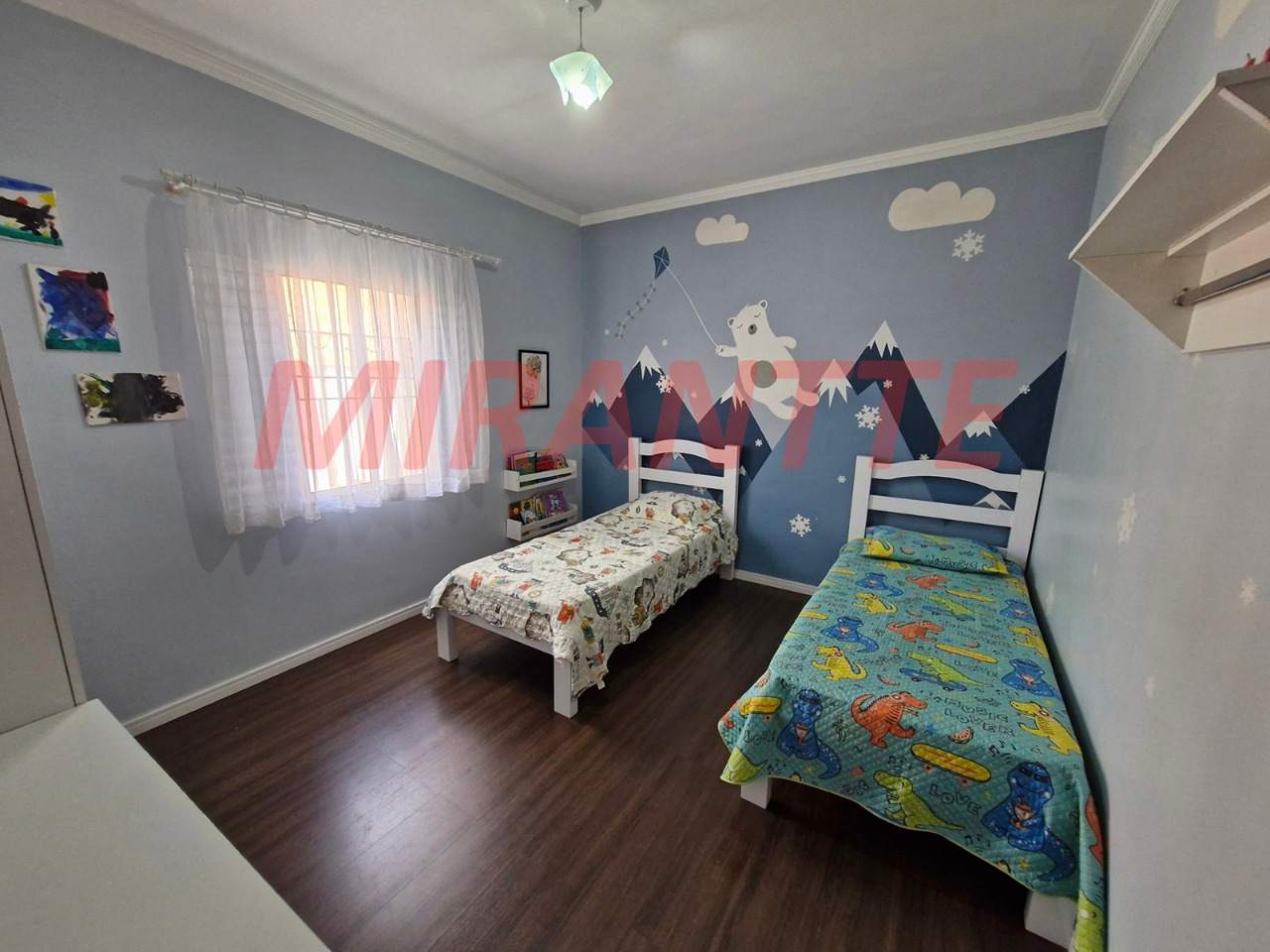 Sobrado de 170m² com 3 quartos em Jardim Val Paraiso