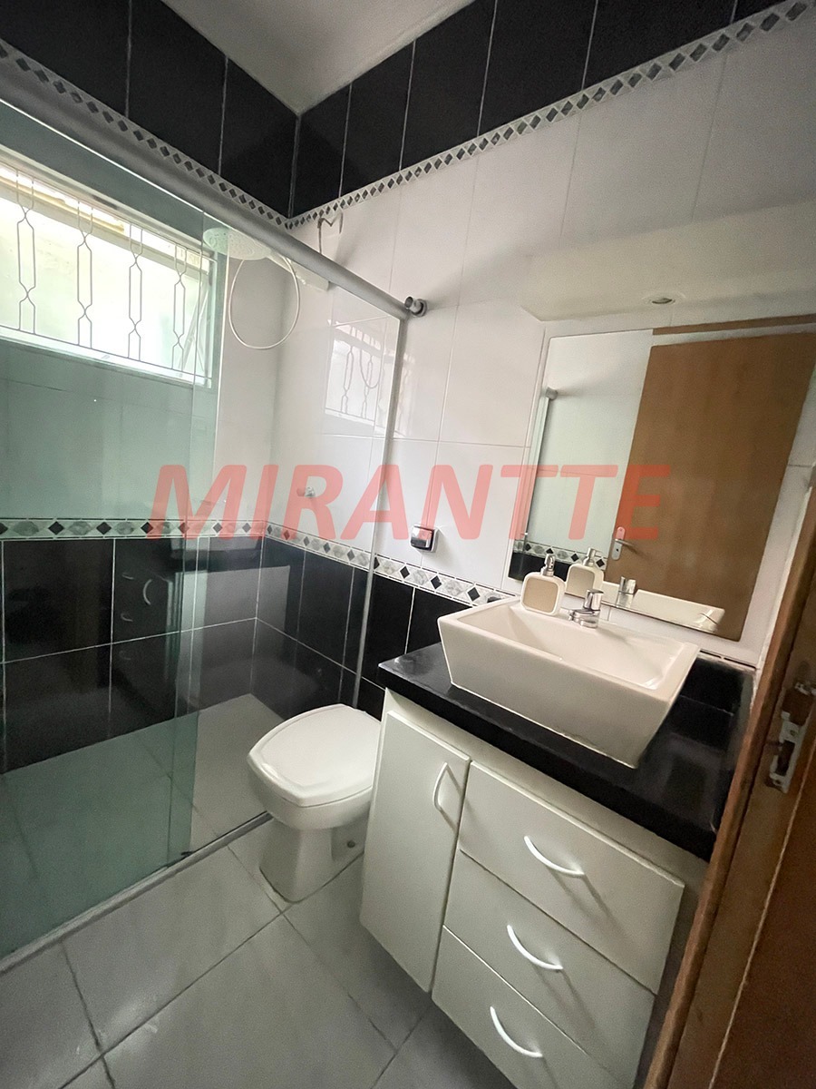 Sobrado de 170m² com 3 quartos em Jardim Val Paraiso