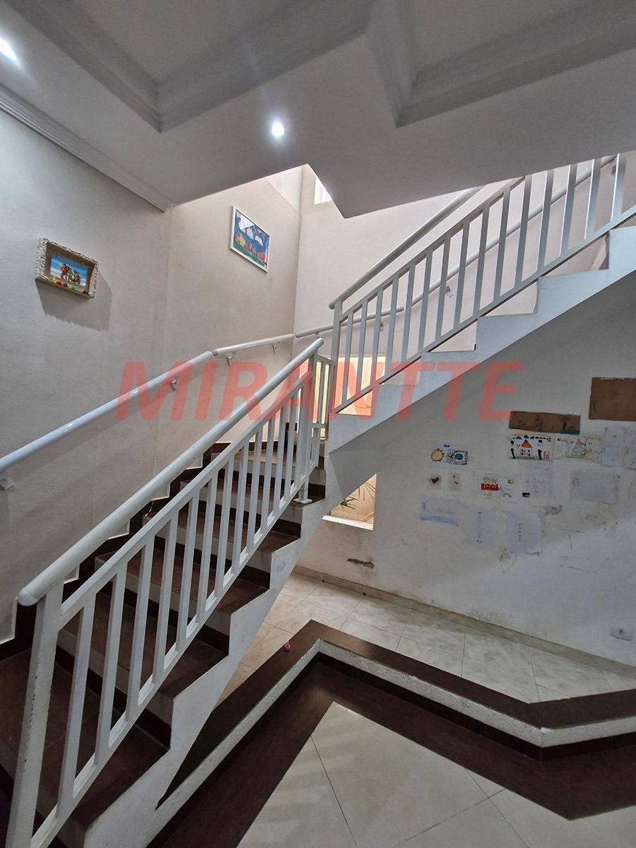 Sobrado de 170m² com 3 quartos em Jardim Val Paraiso