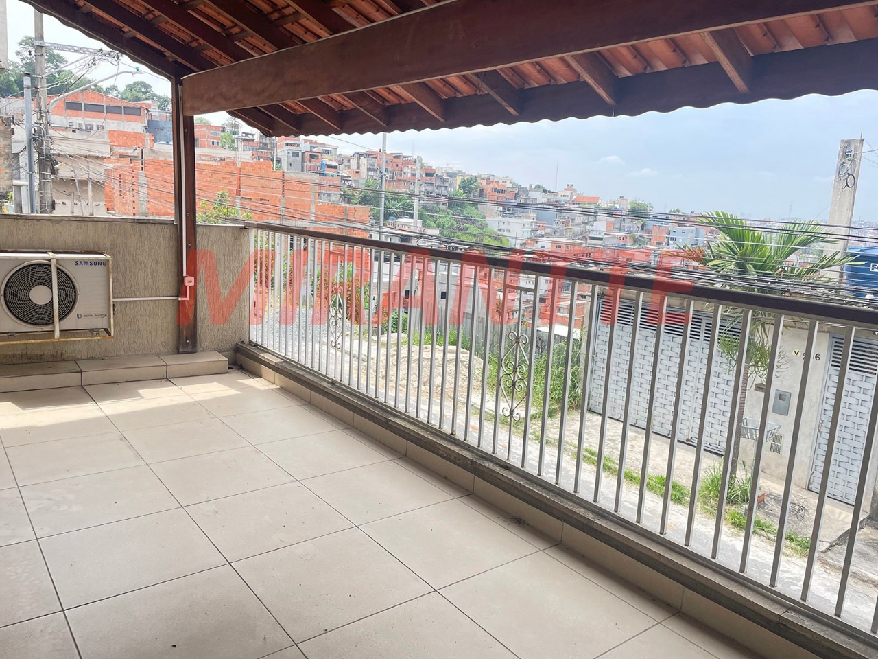 Sobrado de 170m² com 3 quartos em Jardim Val Paraiso