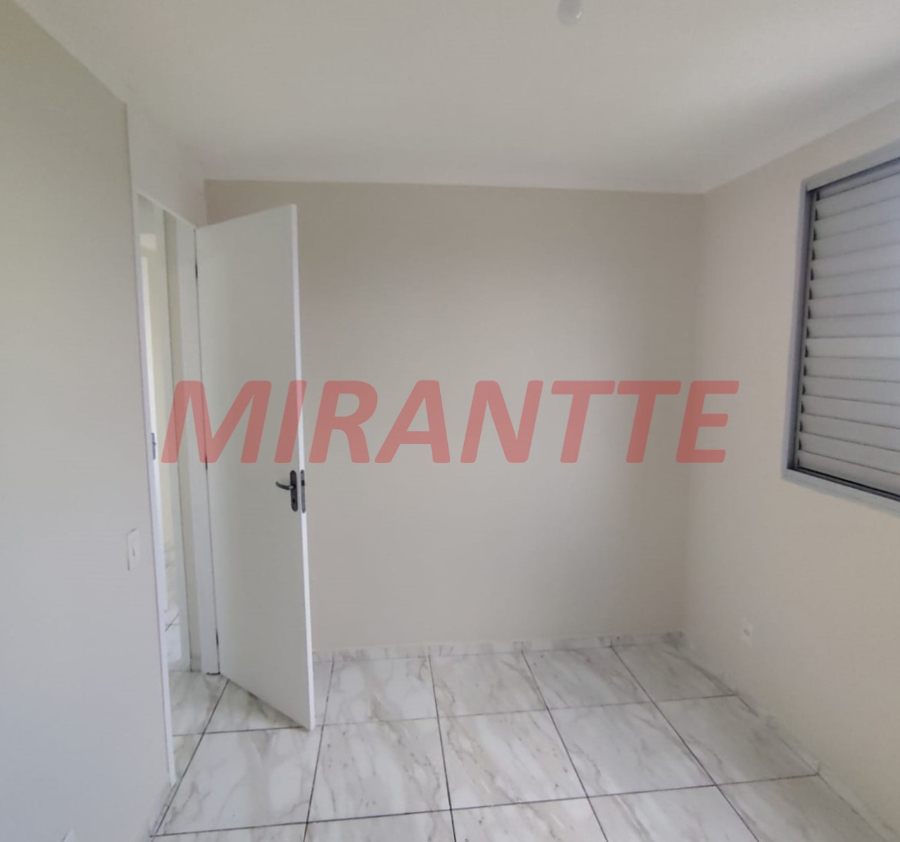 Apartamento de 45m² com 2 quartos em Jardim Angélica