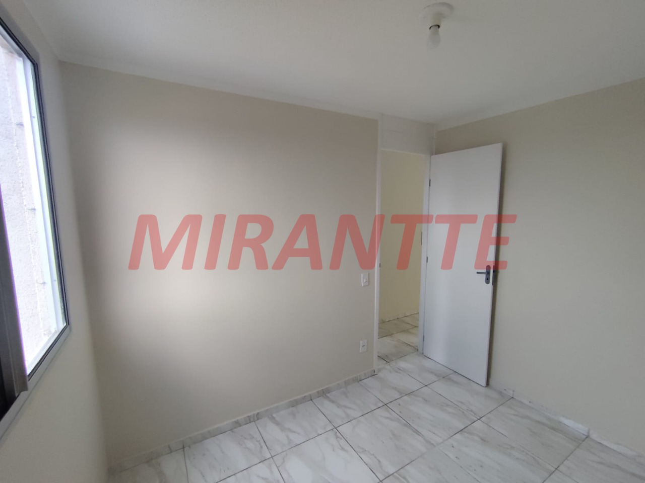 Apartamento de 45m² com 2 quartos em Jardim Angélica
