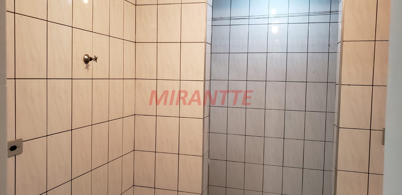 Apartamento de 60m² com 2 quartos em Jardim Valéria