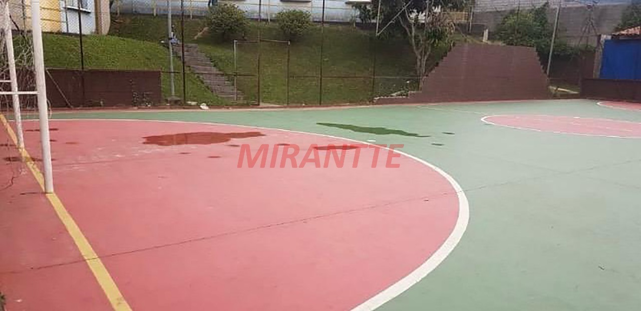 Apartamento de 60m² com 2 quartos em Jardim Valéria