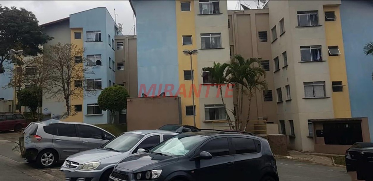 Apartamento de 60m² com 2 quartos em Jardim Valéria
