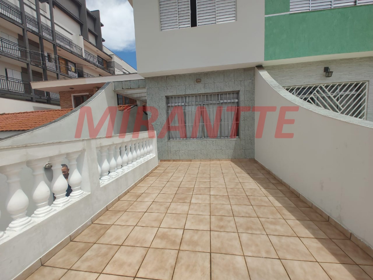 Sobrado de 178m² com 4 quartos em Vila Nova Mazzei