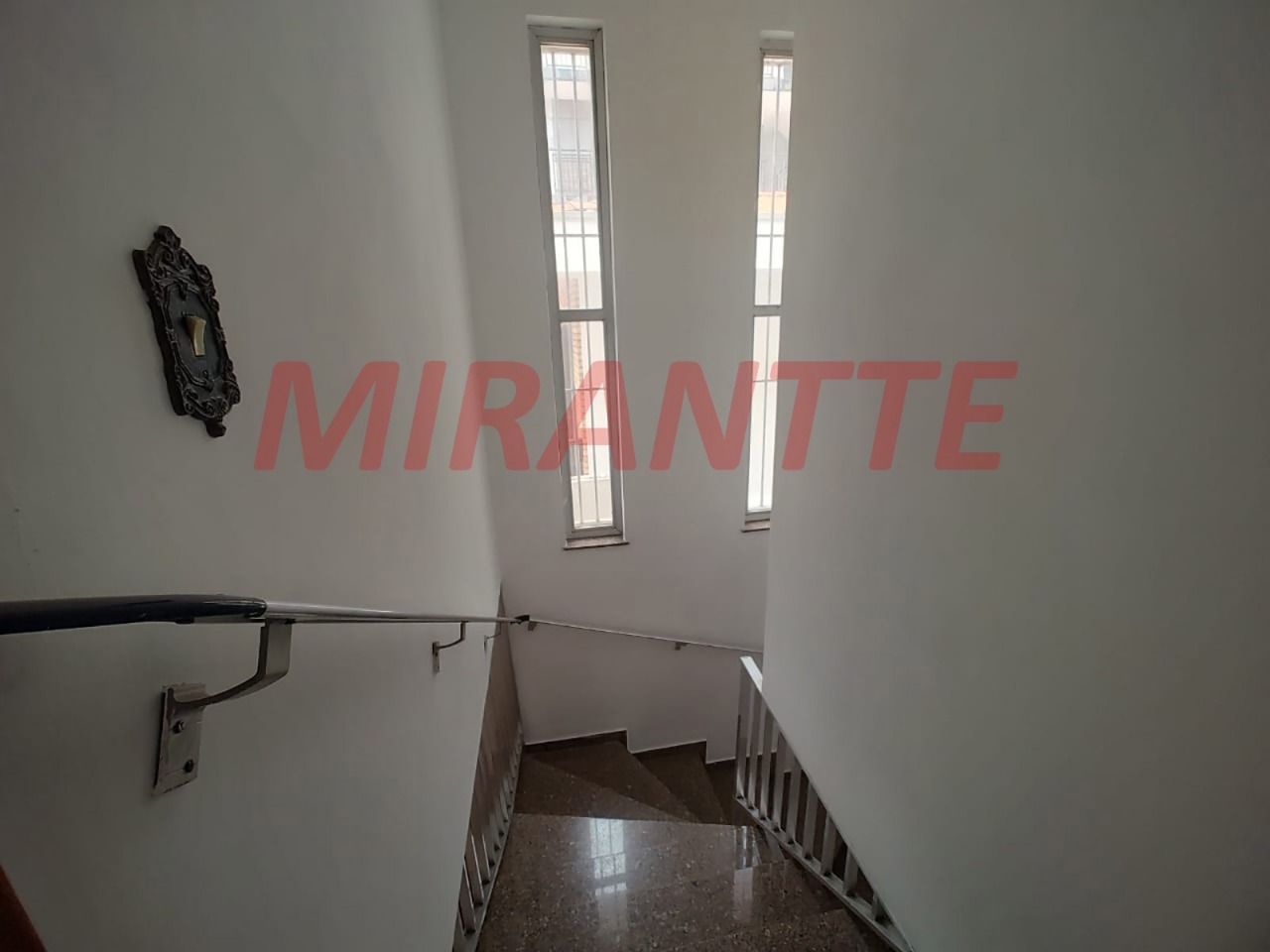 Sobrado de 178m² com 4 quartos em Vila Nova Mazzei