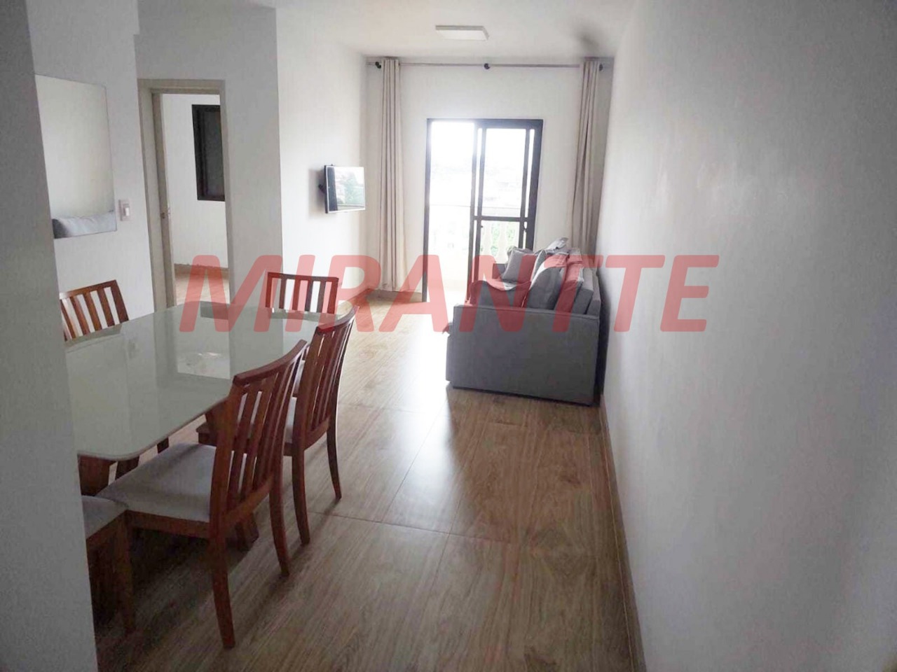 Apartamento de 60m² com 2 quartos em Vila Mazzei