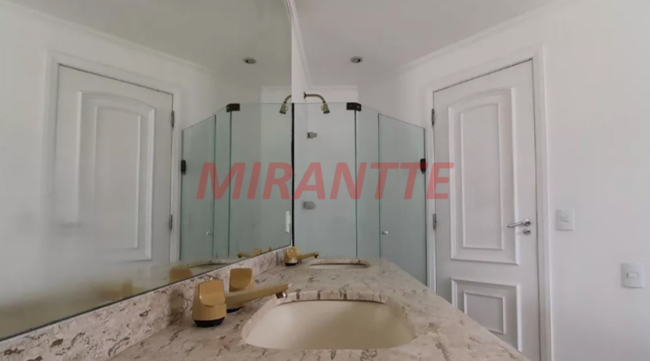 Cobertura de 365m² com 4 quartos em Campo Belo