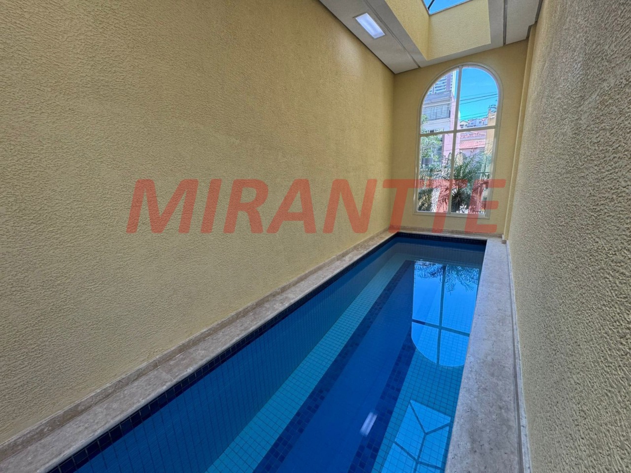 Apartamento de 133m² com 3 quartos em Santana
