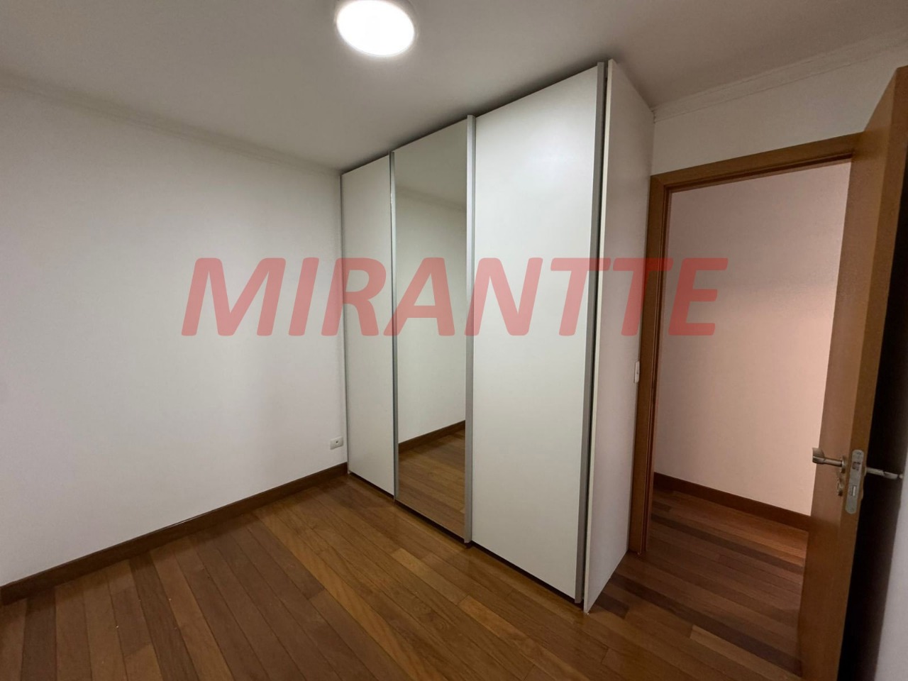 Apartamento de 133m² com 3 quartos em Santana